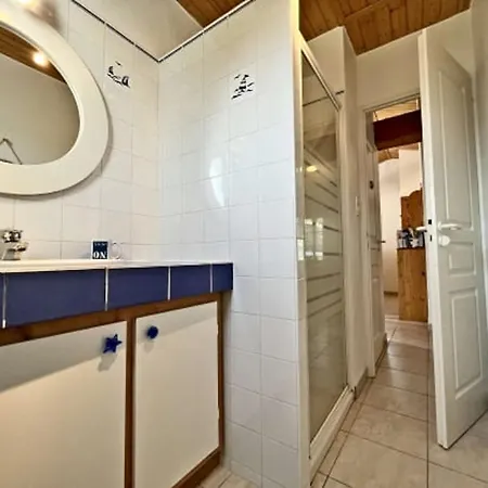 Maison Confortable 4 Pers. Avec Jardin Proche - Fr-1-823-99 *